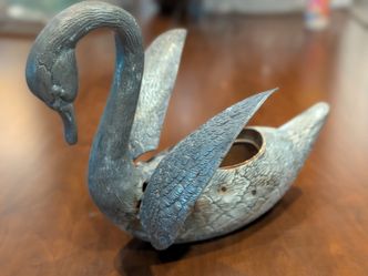Oneida in Portugal Pewter Swan Planter Figurine and Bucket