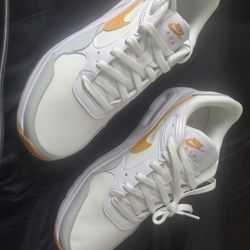 Size 9 mens nike