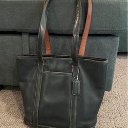 coach tote and checkbook