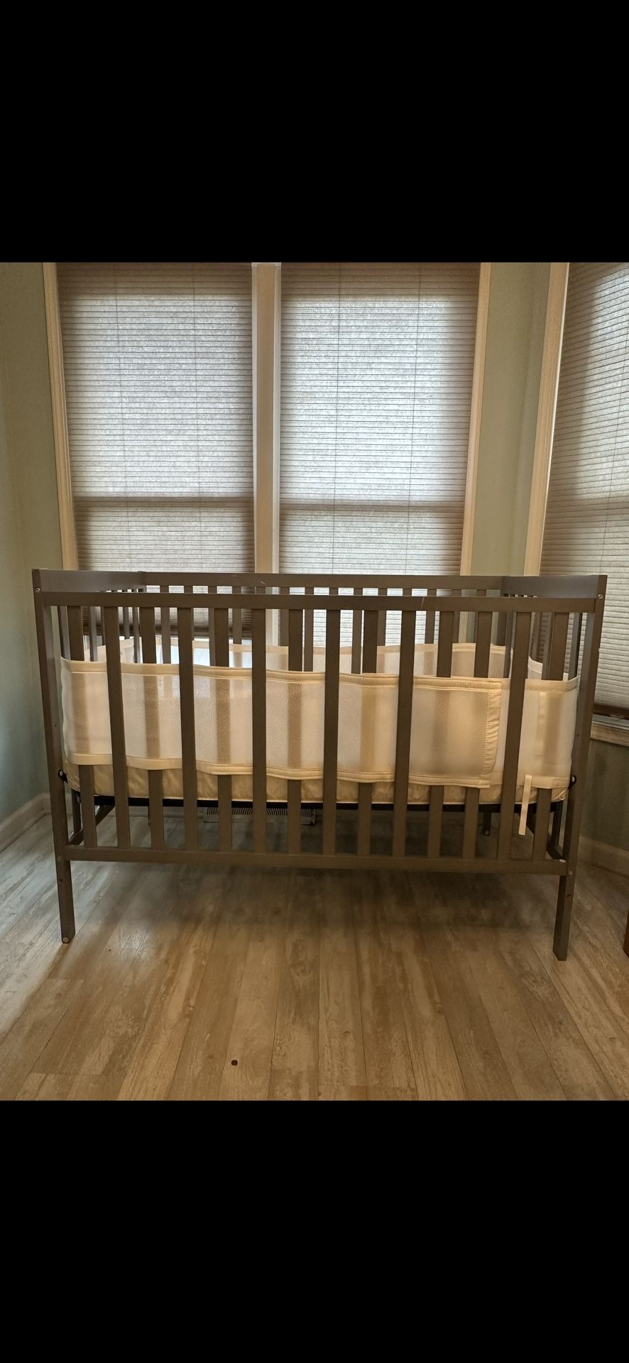 Gently Used Grey Baby Crib – Includes Mattress & Bumper