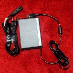  Genuine Lenovo Thinkpad X1 Extreme 2nd Gen 20V 135W AC Adapter 5A10W86258