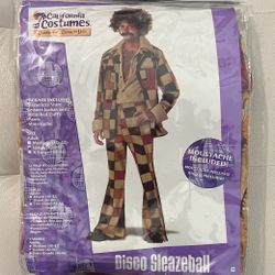 Costume