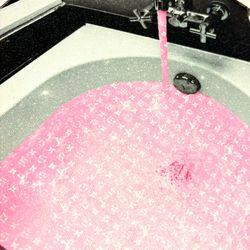 ✨NWT PINK LV ART BATHROOM DECOR SPARKLY  ✨