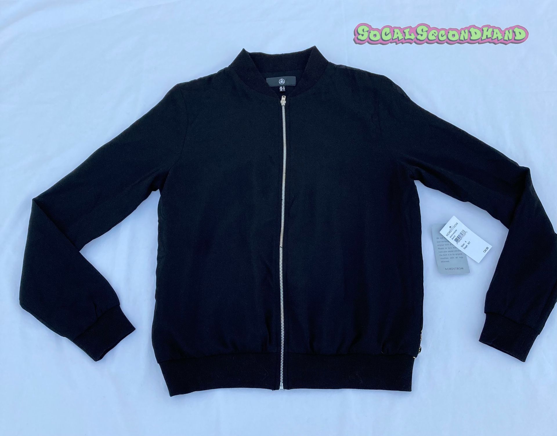 Nordstrom Missguided Womens Bomber Jacket size 4 100% polyester. Color is black , thin comfortable fabric.24” length 19” pit to pit 19” sleeve.NWT $13