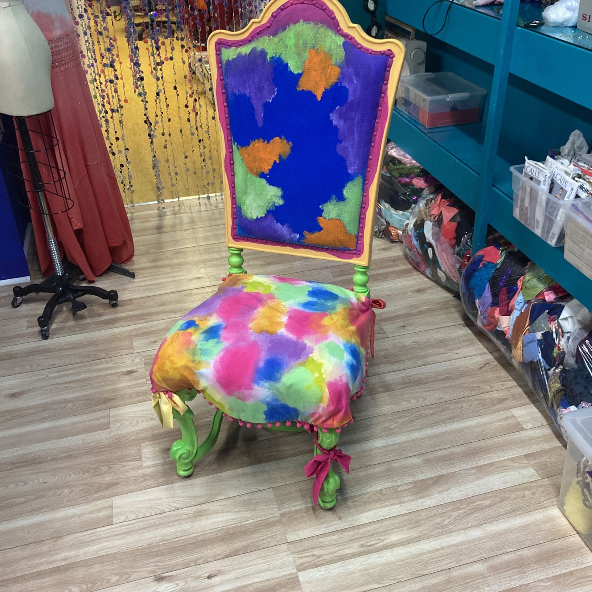 Artsy Chair