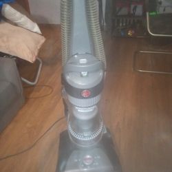 Hoover Windtunnel Bagless Vacuum Cleaner 