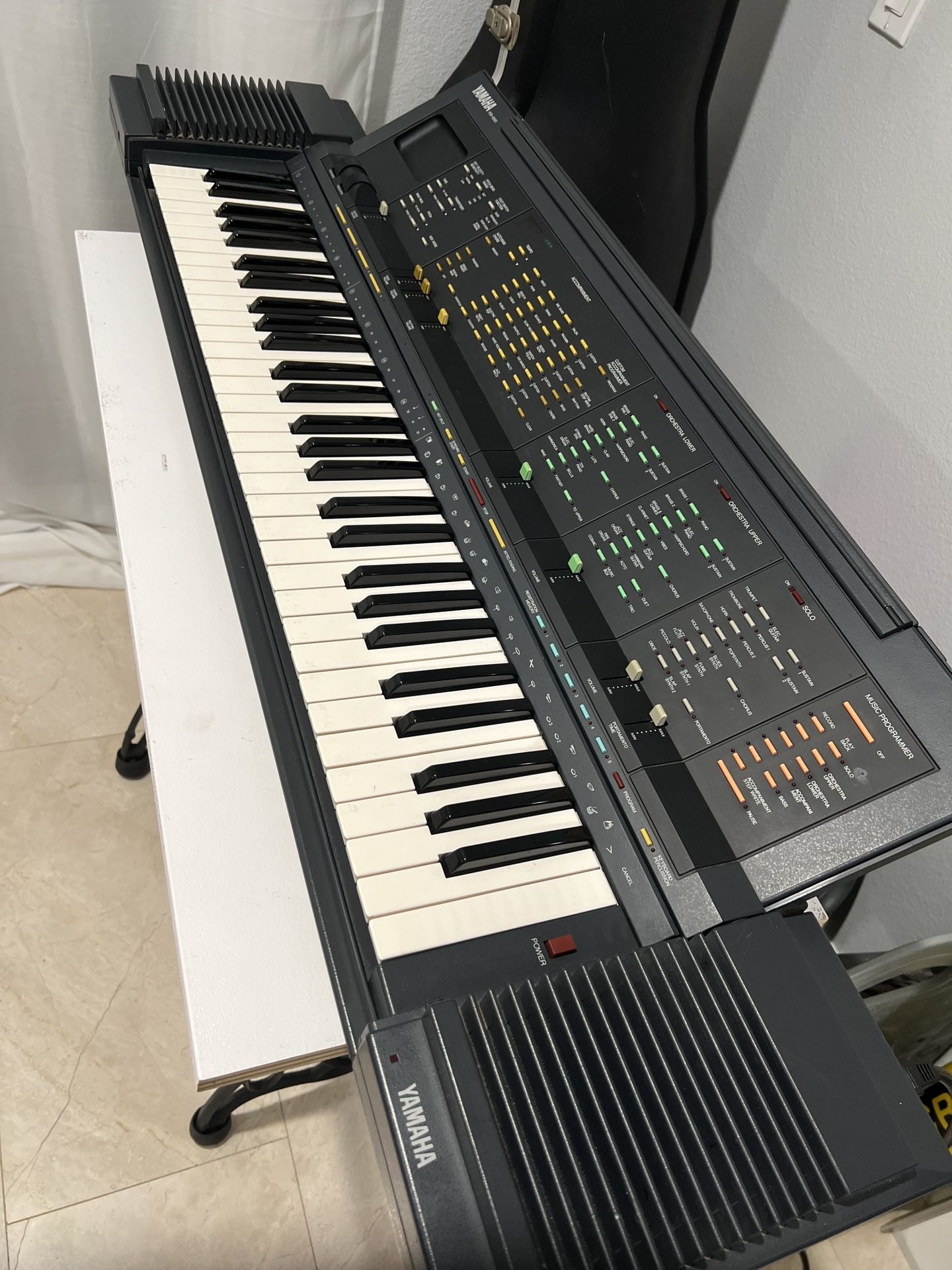 Yamaha PSR-6300 61 Key Portable Keyboard synthesizer | Rare Yamaha