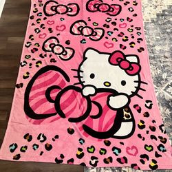 Twin/Full Hello Kitty Fleece Throw Blanket