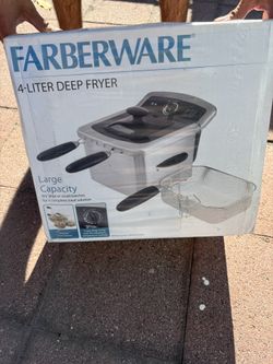 FARBERWARE DEEP FRYER (NEW)