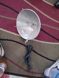 Coleman Cable Inc. Brooder Lamp