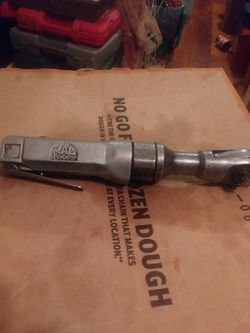 MAC TOOLS AIR POWERED 3/8 DRIVE AIR RATCHET