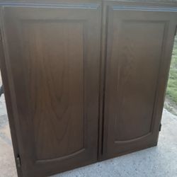 Wood Cabinet / Gabinete De Madera