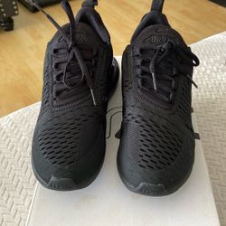 Women’s Air Max 270
