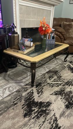 Livingroom tables