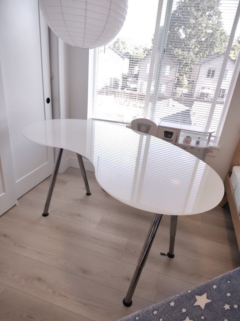 IKEA White Glass Adjustable Desk