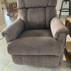 La Z Boy Rocker Recliner 