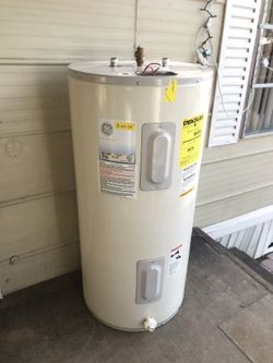 Electric water heater (50 gal!)