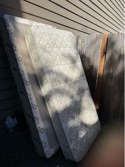 Two mattress for free