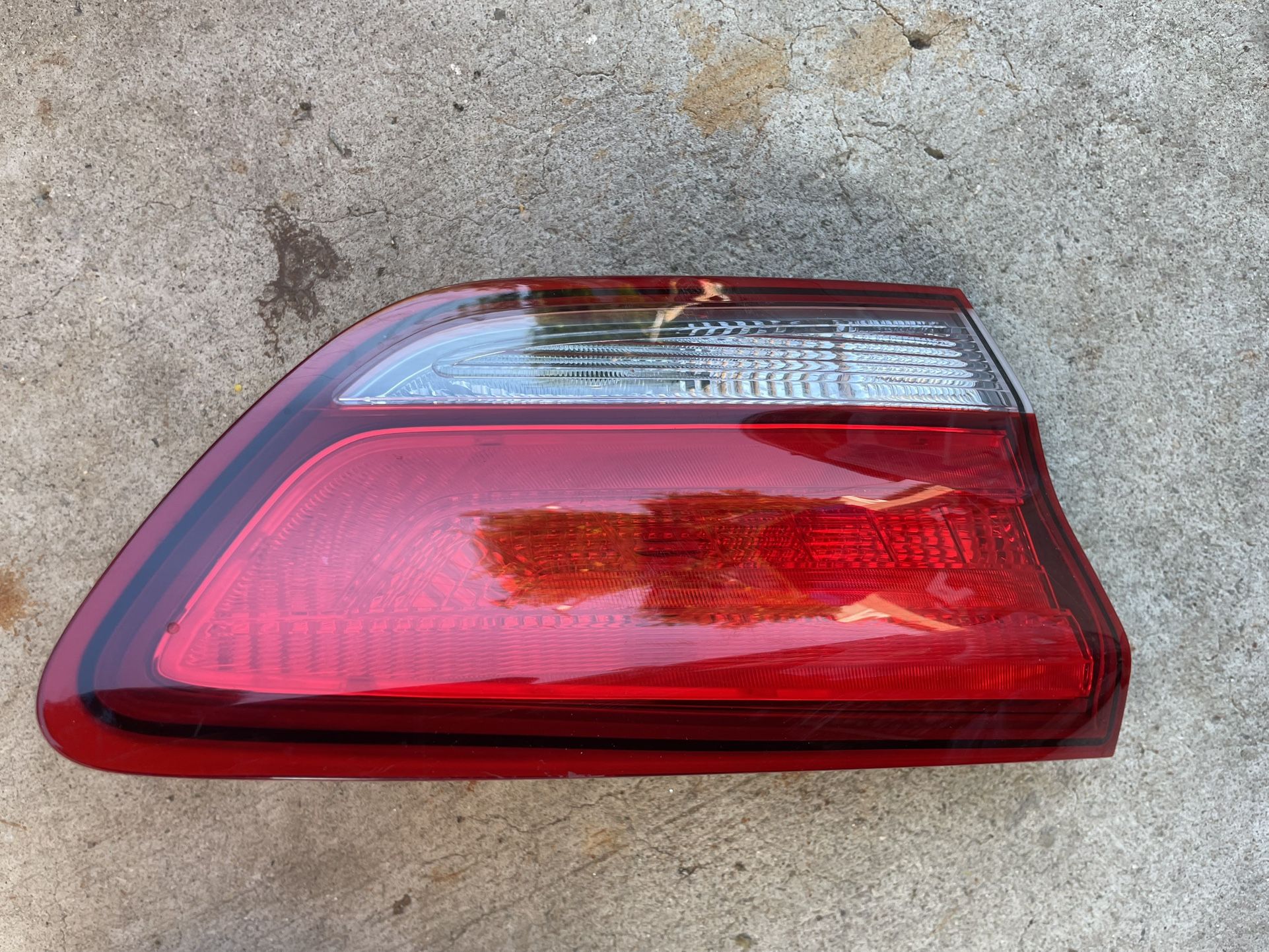 Hyundai Elantra rear2018-2020. light 92401-G3000