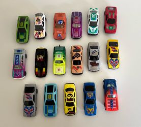 Vintage Yat Ming toy cars