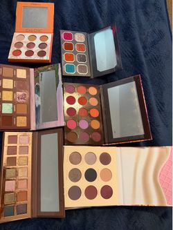 Makeup pallets