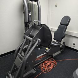 Matrix Leg Press Commercial Gym Equipment Exercise Fitness Weight Machine Workout Lifting