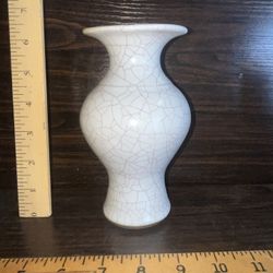 Chinese Porcelain Vase 