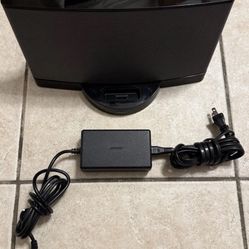 Bose SoundDock Series II Digital Music System With Power Adapter No Remote