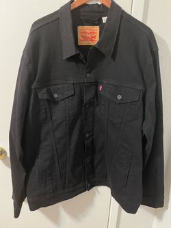 Levi's black denim trucker jacket