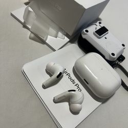 AIRPODS PRO wireless Charging Case