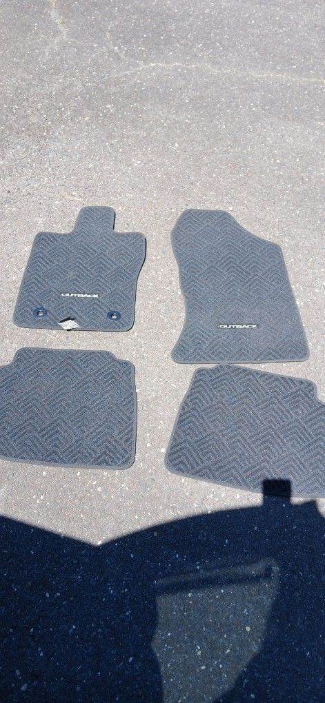 Subaru Outback Carpet Floor Mats OEM Factory 2017-2025