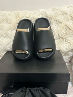 YZY YS-01 black