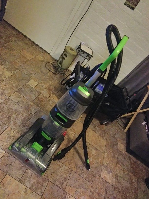 Hoover Shampooer