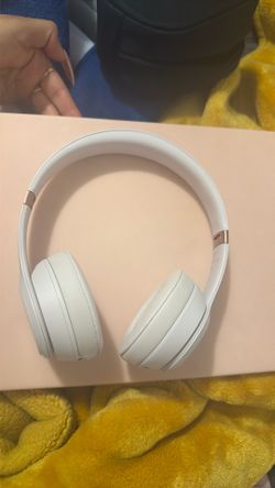 Beats Solo 4