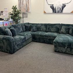 Black Sectional Pull out Sofa