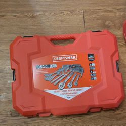 CRAFTSMAN 135-Piece SAE & Metric Mechanics Tool Set with Hard Case