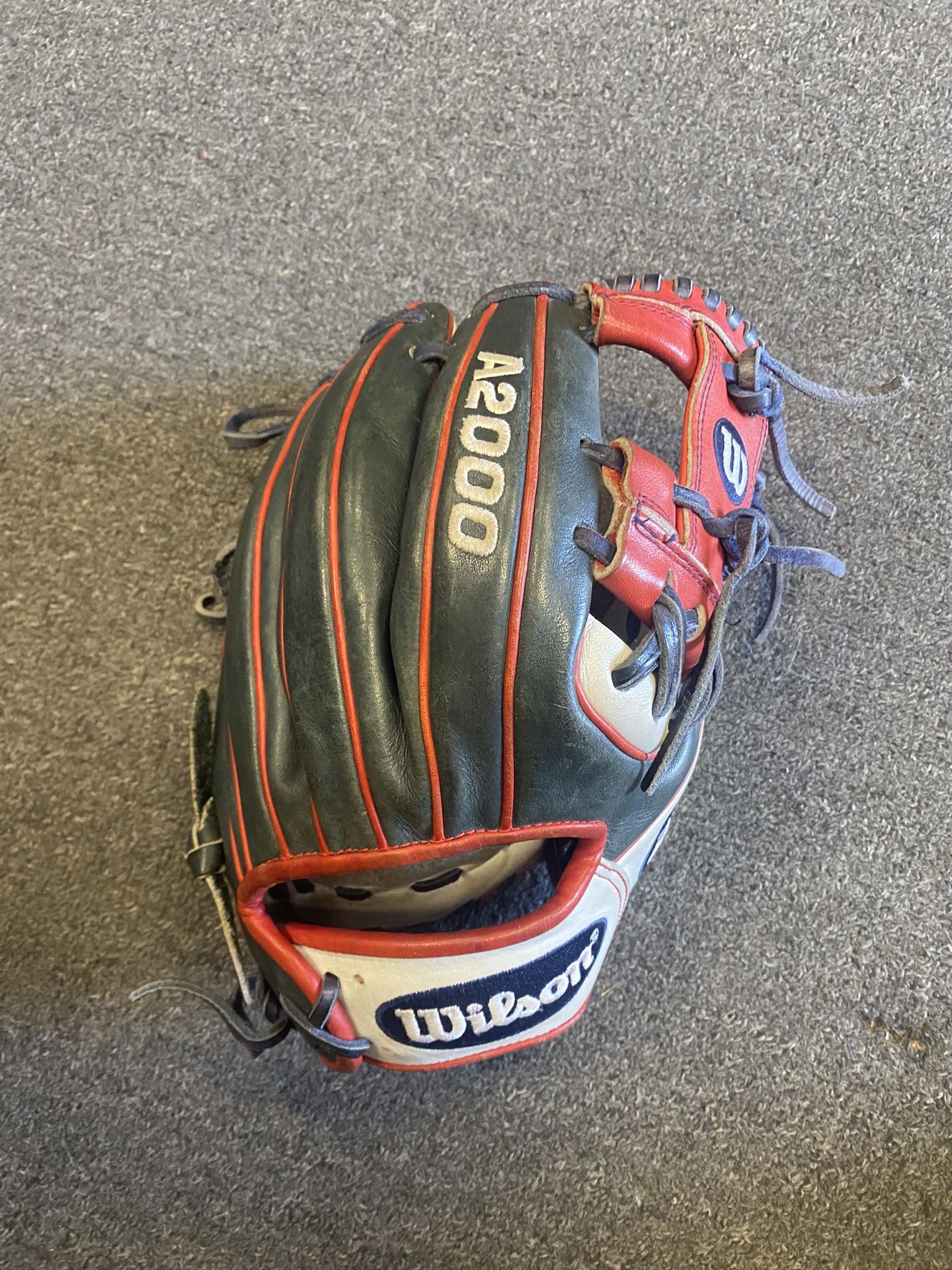 Wilson A2000 11.50” Baseball Glove - Rare USA Edition