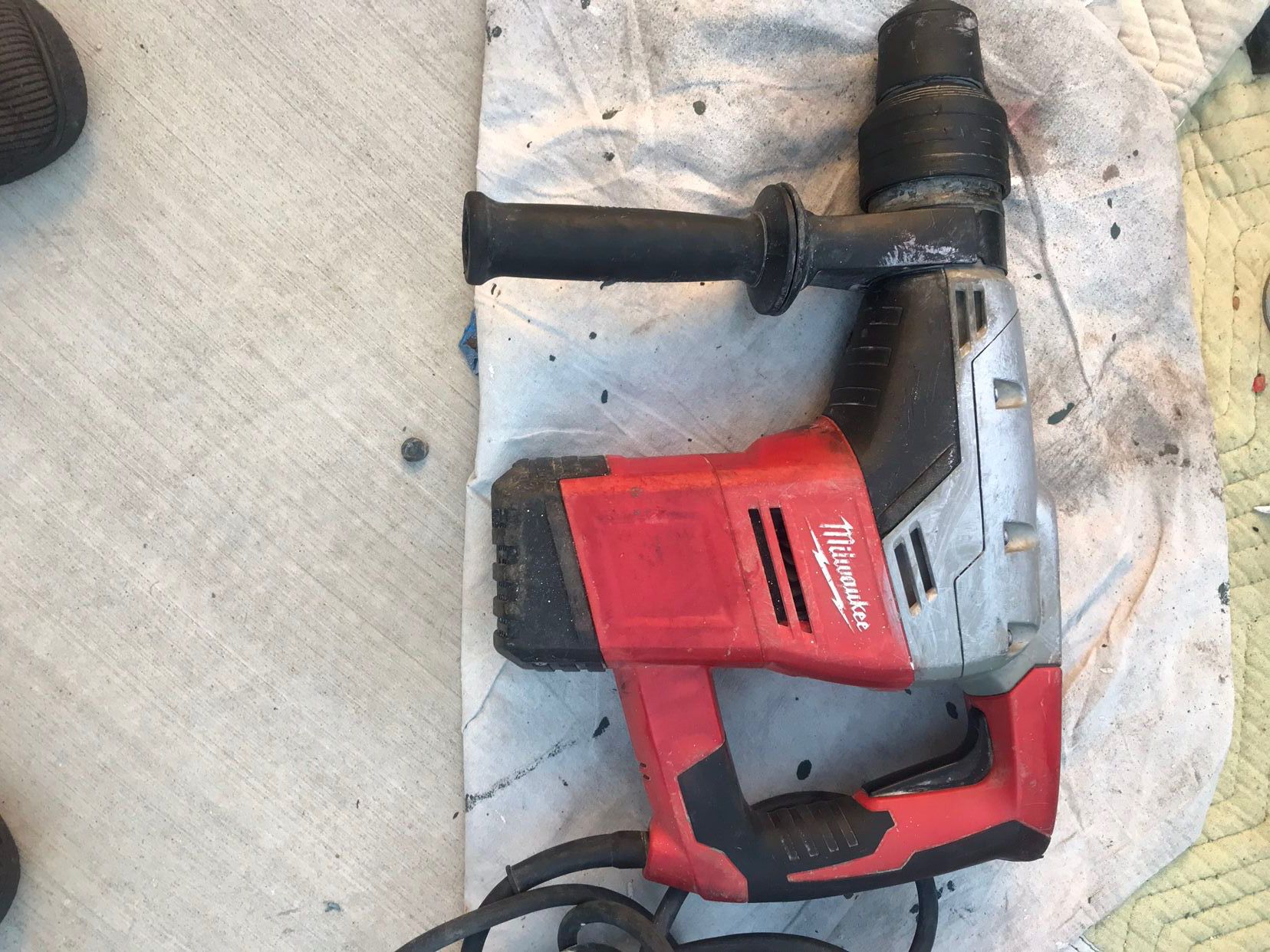 Milwaukee 531720 120v 19/16 Sds for Sale in Spring Valley, CA OfferUp