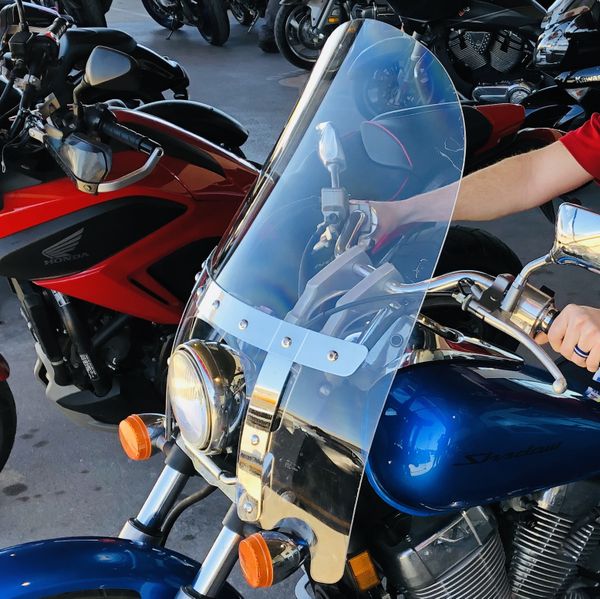 Windshield fairing for cruiser motorcycle (windshield only) for Sale in