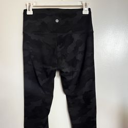 Women’s Lululemon Align, Size 8