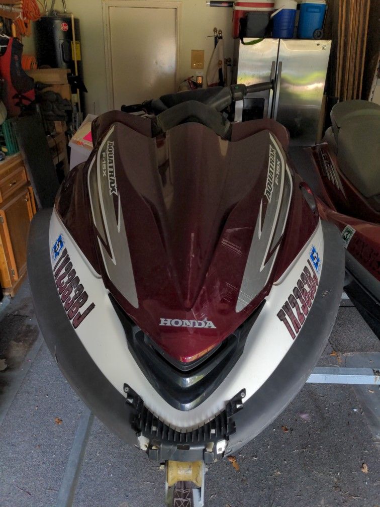 Jet Skis Pair 2009 Honda Aquatrax Yamaha Supercharged W/Trailer And
