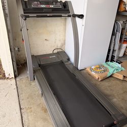 Free fold up treadmill