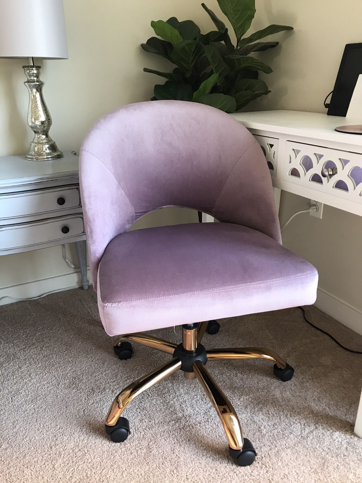 Mauve Swivel Desk Chair