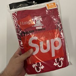 Supreme Hanes Cotton T-Shirt RED PAISLEY