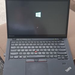 Lenovo 14" X1 Carbon Laptop Intel Core i7, 8GB RAM, 256 GB Hard drive, windows 10 pro.