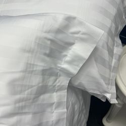 High Quality Washable White Beddings