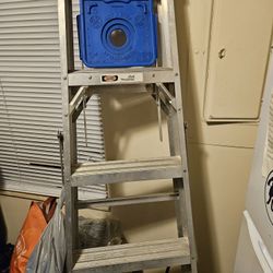 Wener Step Ladder 