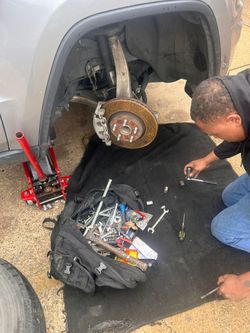 If You're Having Car Issues Call Thee Us