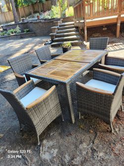 One time use,patio furniture,good condition