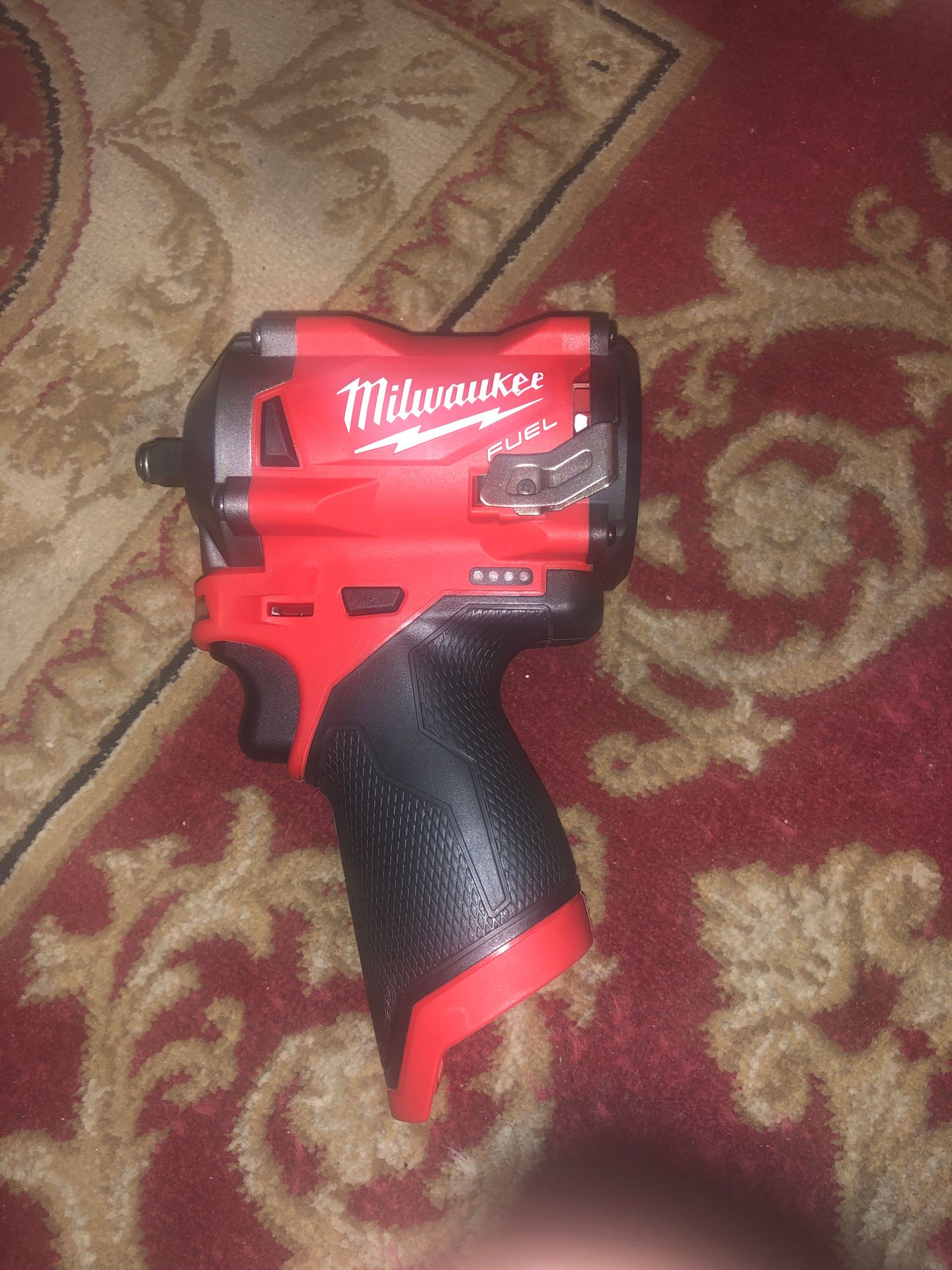 Milwaukee m12 fuel 3/8 stubby and 3/8 ratchet fuel